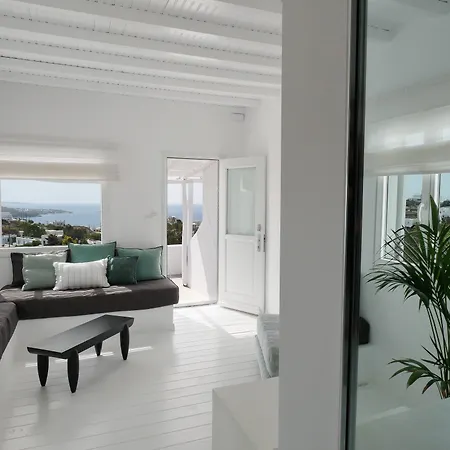 Ostraco Hotel 4*