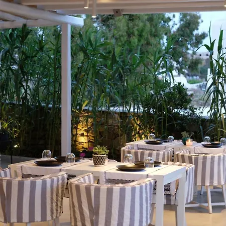 Ostraco Hotel 4*